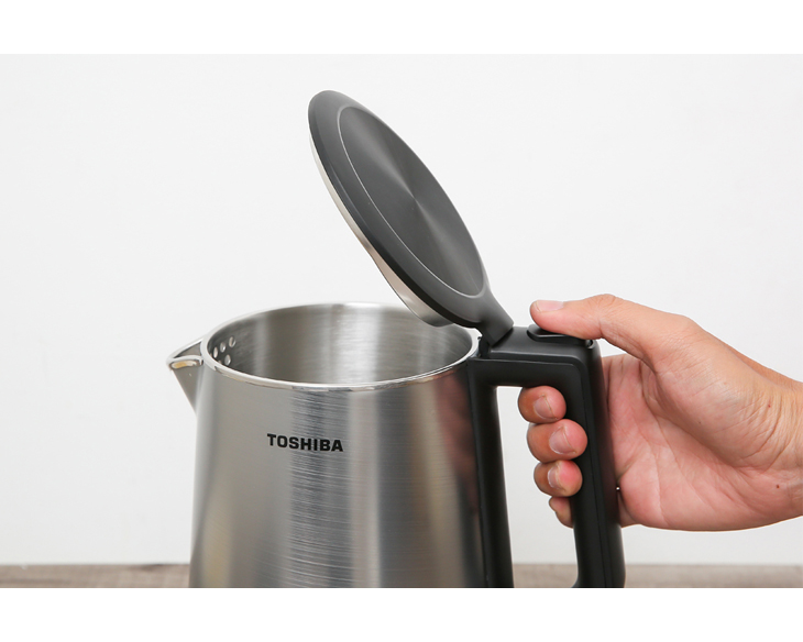 Bình đun siêu tốc Toshiba 1.7 lít KT-17DR1NV giá tốt Bình đun siêu tốc Toshiba 1.7 lít KT-17DR1NV giá tốt - góc nhìn 2