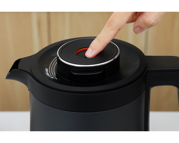 Bình đun siêu tốc Toshiba 1.5 lít KT-15DRTVN(H) Bình đun siêu tốc Toshiba 1.5 lít KT-15DRTVN(H) - góc nhìn 5