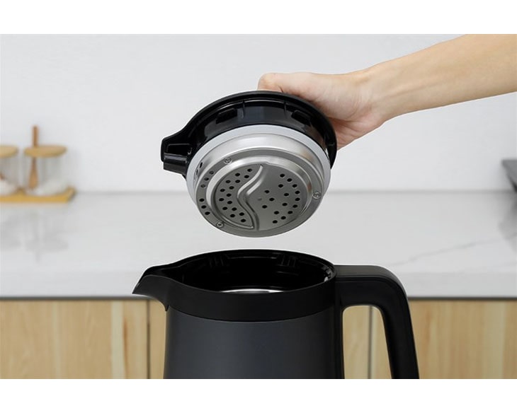 Bình đun siêu tốc Toshiba 1.5 lít KT-15DRTVN(H) Bình đun siêu tốc Toshiba 1.5 lít KT-15DRTVN(H) - góc nhìn 3